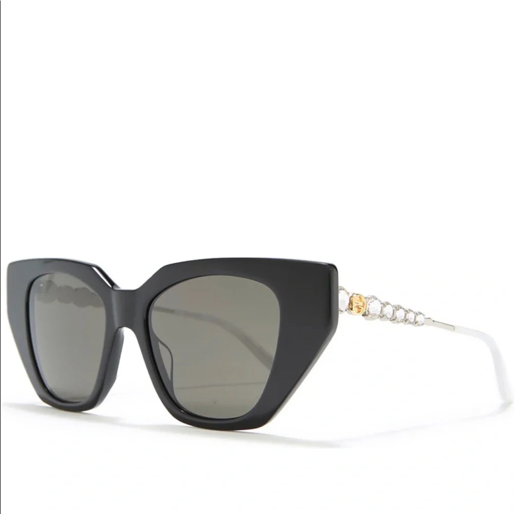 Gucci cat eye crystal sunglasses